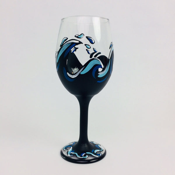 Black Wave Wine Glass