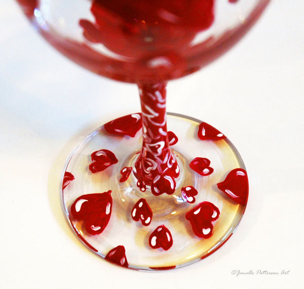 Love-A-Bubble Wine Glass - Janelle Patterson Art